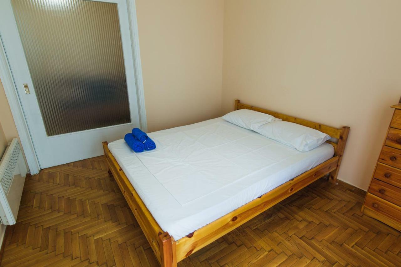 Appartement Vip Greece Petros à Athènes Extérieur photo